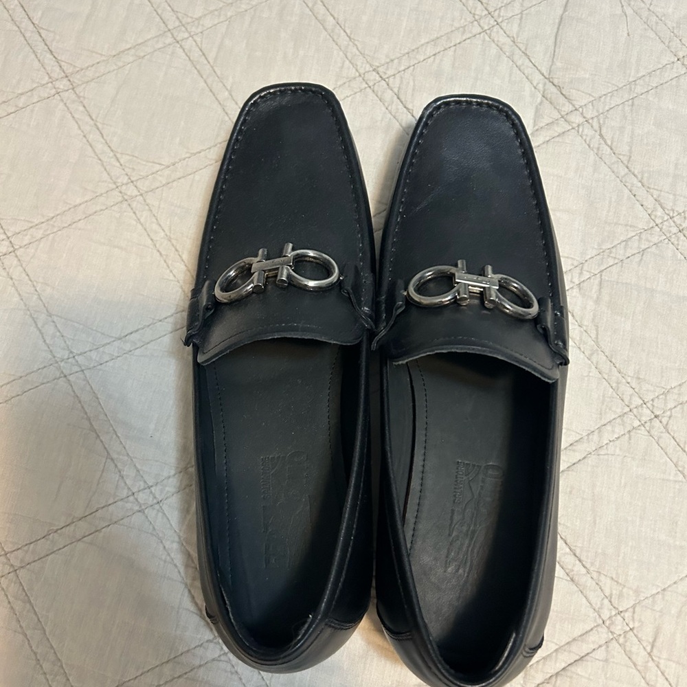 Ferragamo loafer EU45